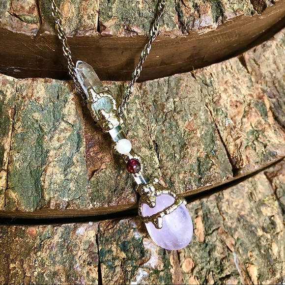 Necklace -  Crystal Wand - Picture 4 of 6